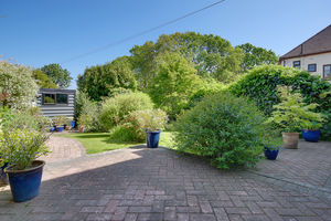 Patio/Garden- click for photo gallery